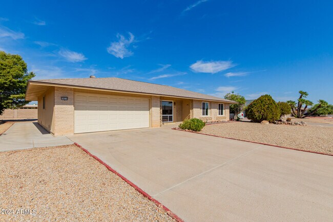 Building Photo - 10214 W Burns Dr