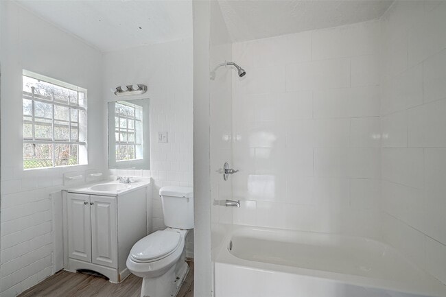 Building Photo - 5315 Bellfort Ct