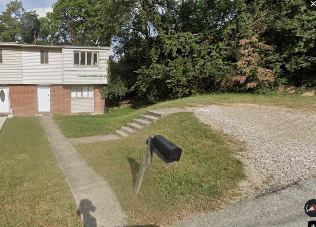 Primary Photo - 325 Palma St