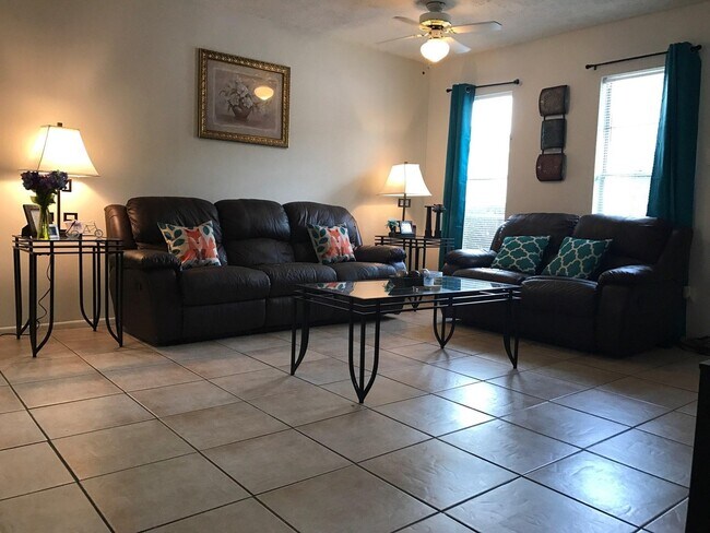 Foto del edificio - 1 bed/1 bath $949/month in Dade City!