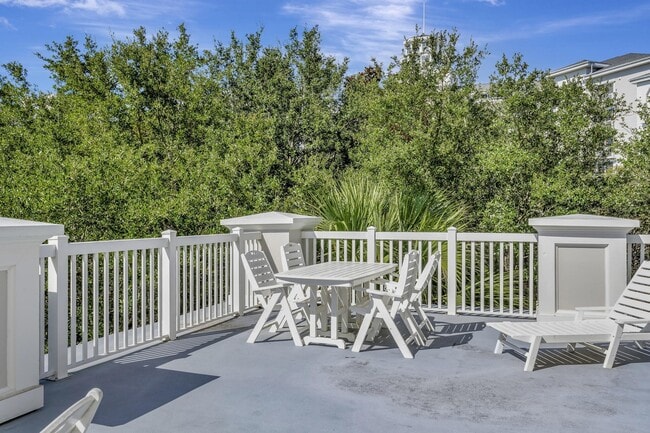 Building Photo - 9500 Grand Sandestin Blvd