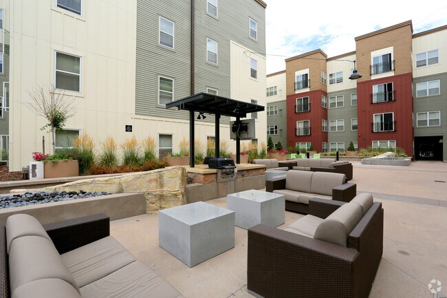 Foto del edificio - University House Denver