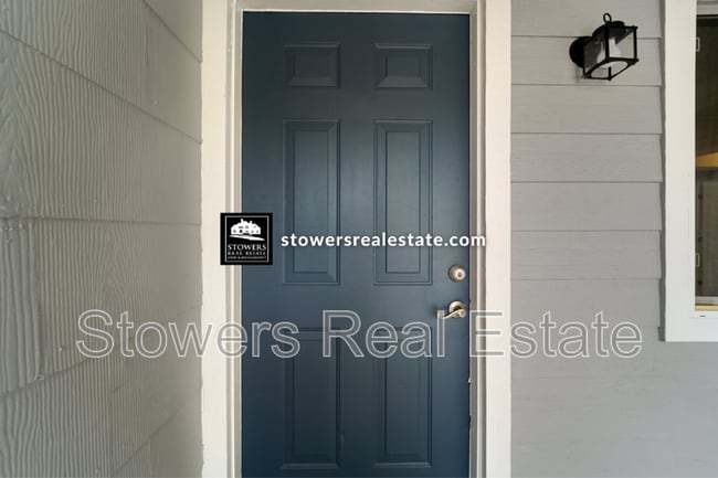 Photo - 2073 Overhill Rd House