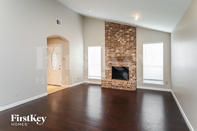 Foto del edificio - 3618 Quail Meadow Dr