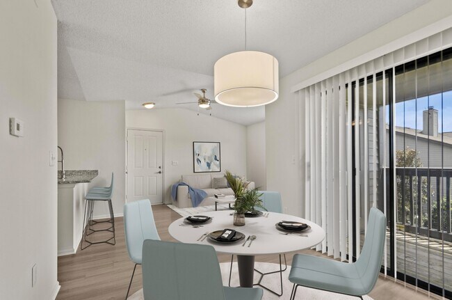 Building Photo - Weston Ranch Apartment Homes
