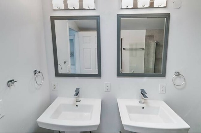 Foto del edificio - 2 Bedroom/1 Bathroom - Isla Vista