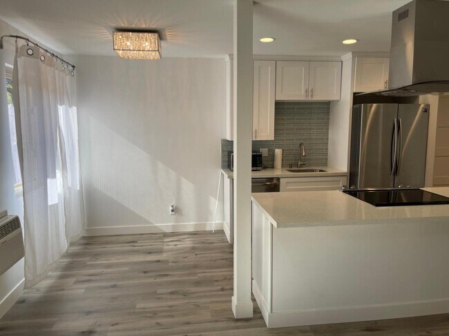 Foto del edificio - 8671 Lake Murray Blvd