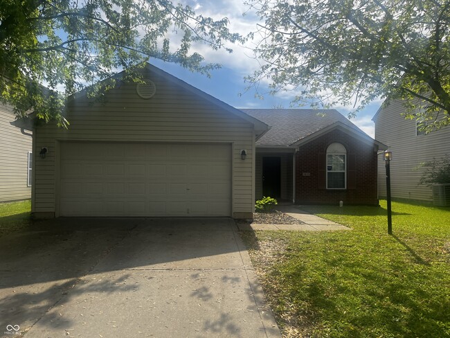 Foto del edificio - 3635 Whistlewood Ln