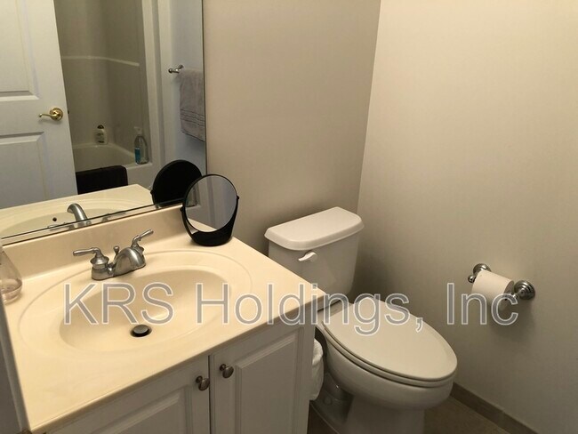 Building Photo - 941 Bolling Ave