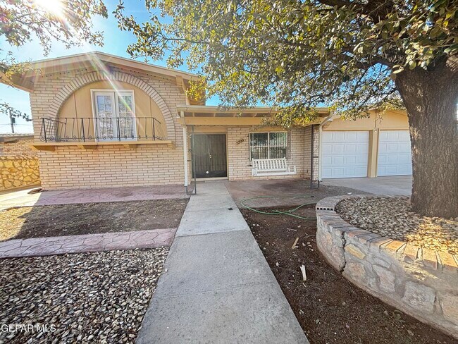 Building Photo - 5700 Prince Edward Ave