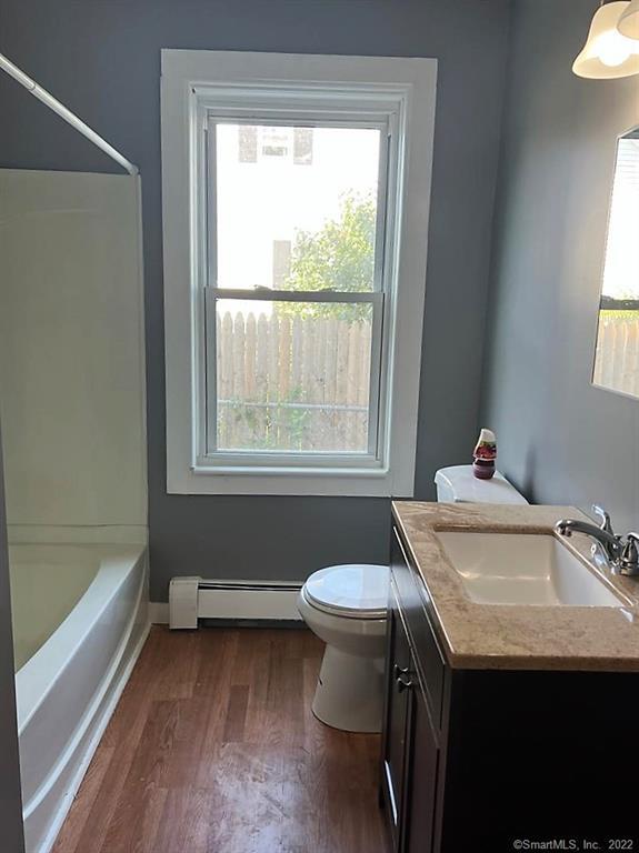 39 Providence St, Norwich, CT 06380 Room for Rent in Norwich, CT