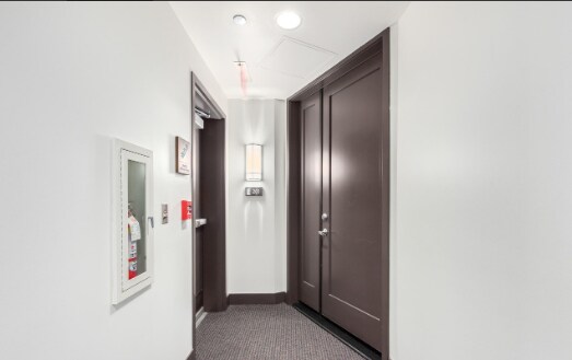 Foto del edificio - 120 E Rio Salado Pkwy