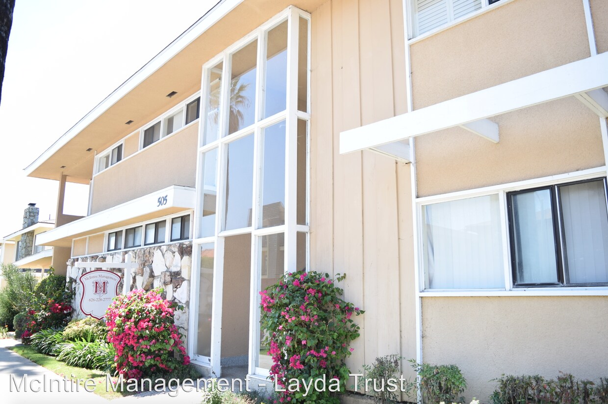 Apartment in Alhambra 2 Bed, 1 Bath, 1700