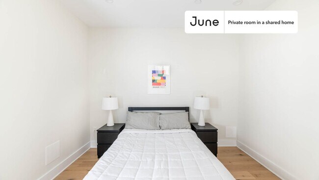 Foto del edificio - Room in Shared 3 bed/2.5 bath home in Columbia Heights
