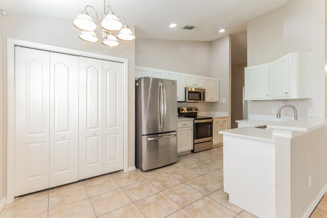 Building Photo - 4516 Horseshoe Pick Ln