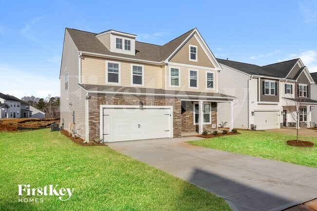 Foto del edificio - 557 Hillpark Ln