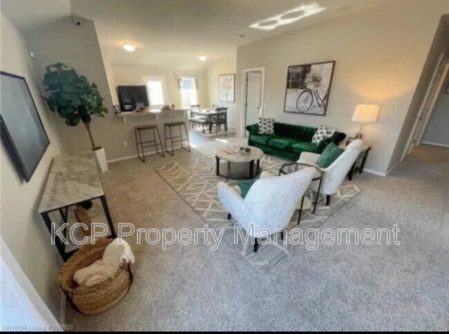 Foto del edificio - 10634 Cottonwood Dr