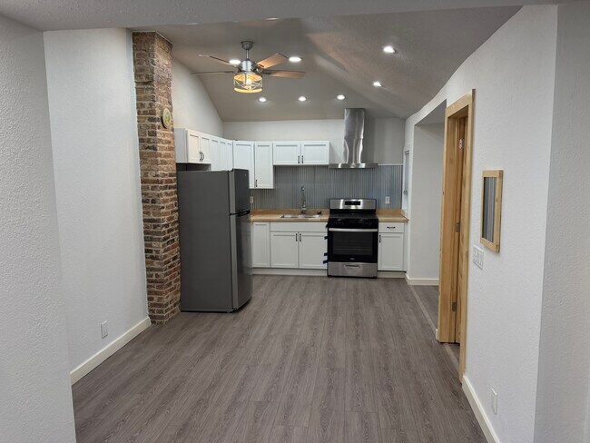 Foto del edificio - 618 North St