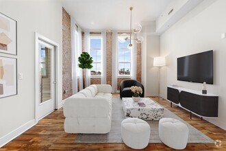 Building Photo - 6200 Hudson Ave
