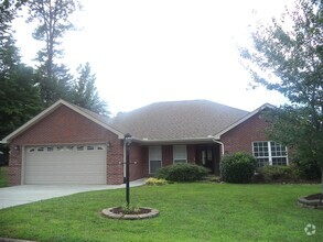 Building Photo - 1061 Saint Johns Dr