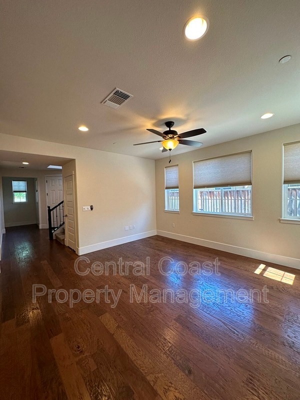 Building Photo - 13538 Warren Ave