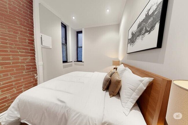 Foto del edificio - 219 E 23rd St