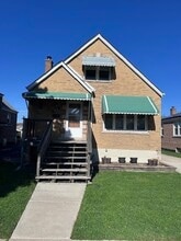 Building Photo - 5224 S Rutherford Ave