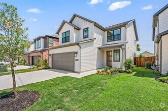 Building Photo - 4534 Hogan's Alley Dr