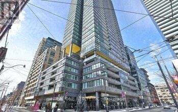 Building Photo - 8 Charlotte St