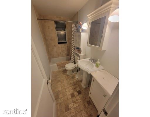 Building Photo - 2 br, 1 bath Condo - 27 King St 3 Unit 3