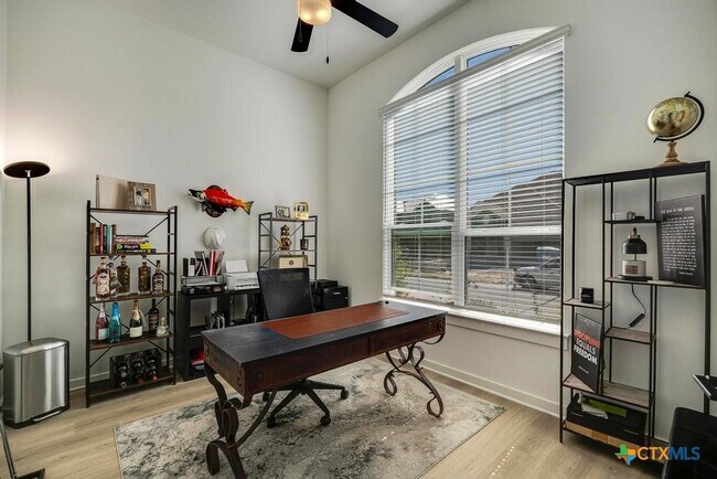 Foto del edificio - 5725 Huron Dr