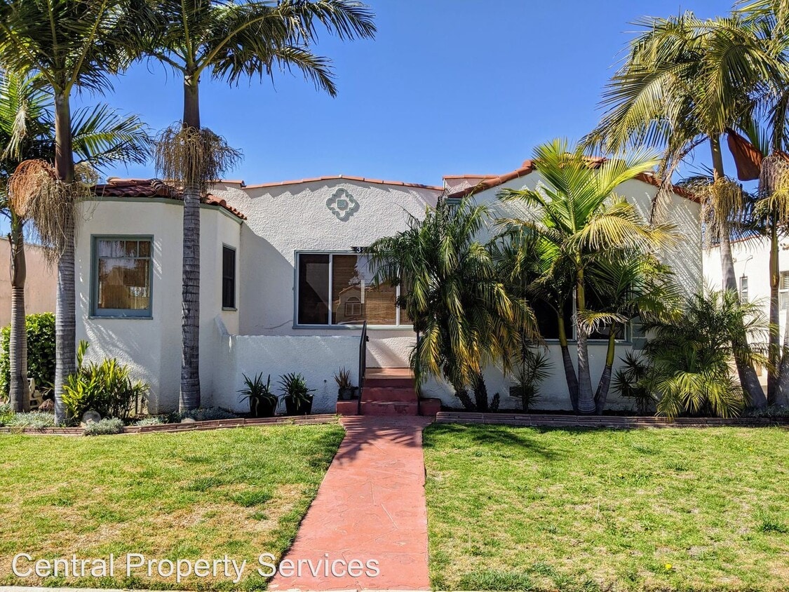 Primary Photo - 325-327 San Clemente St