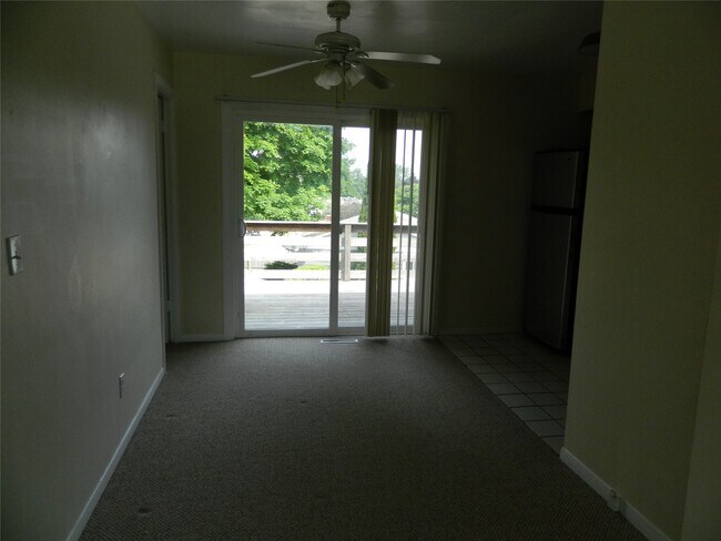 Foto del edificio - 4060 Chilton Ct