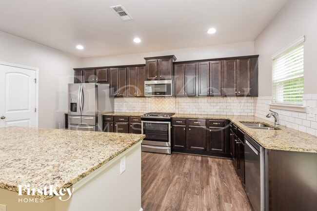 Foto del edificio - 547 Winder Trail