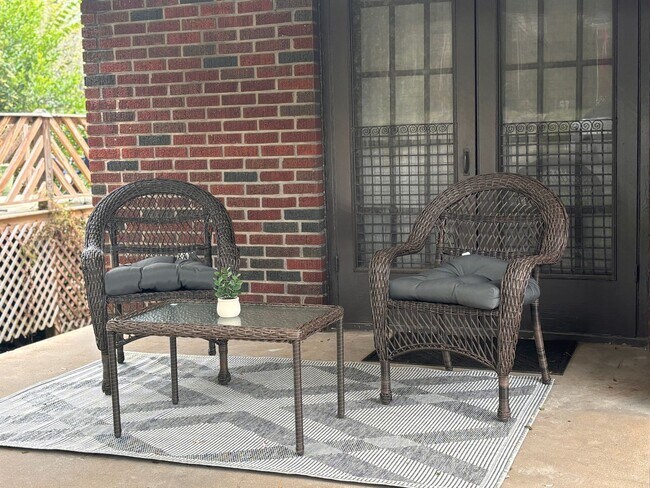 Foto del edificio - 217 Thayer St