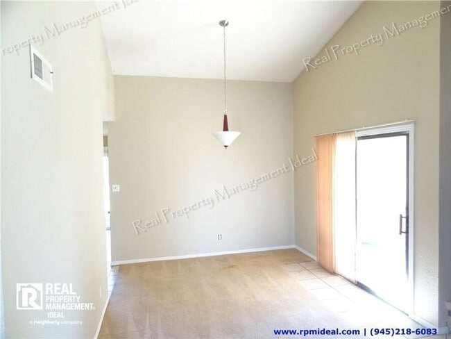 Foto del edificio - 7712 Underwood Dr