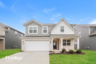 Building Photo - 2464 S Carlota Dr