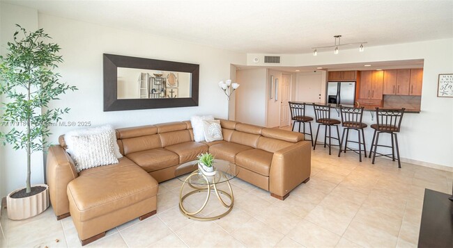 Foto del edificio - 111 N Pompano Beach Blvd