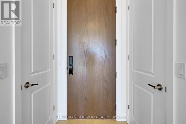 Photo du bâtiment - 3240 William Coltson Ave