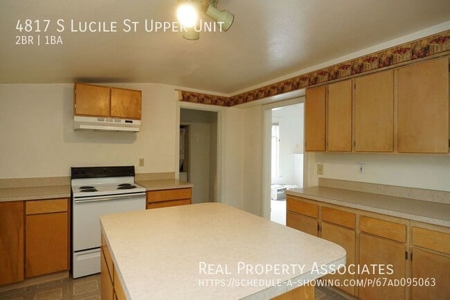 Foto del edificio - 4817 S Lucile St