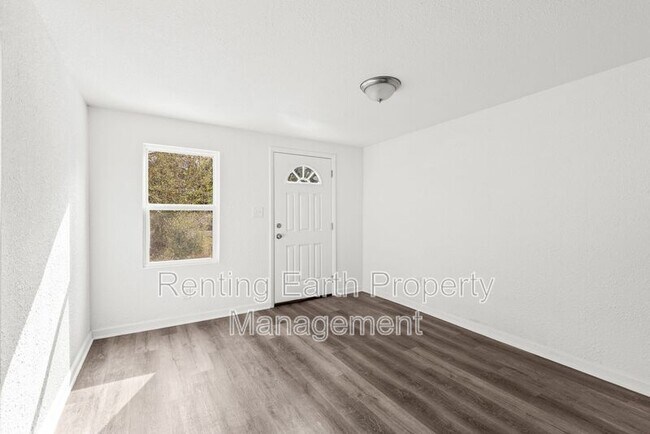 Foto del edificio - 5706 14th St S
