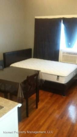 Building Photo - 165 N Merton St