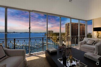 Building Photo - 11111 Biscayne Blvd