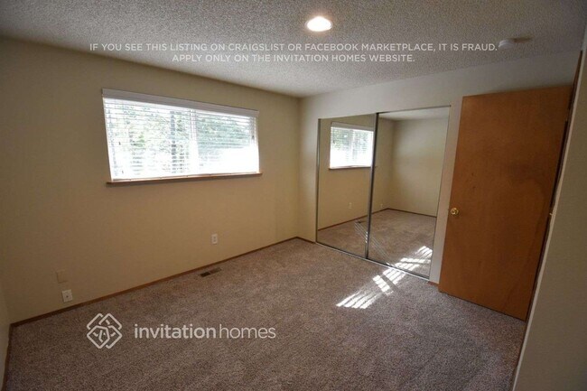 Building Photo - 5145 Bristonwood Dr W