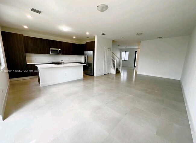Foto del edificio - 15728 SW 136 Way