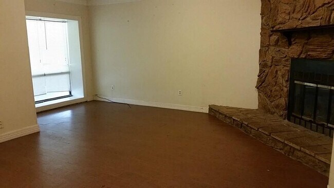 Foto del edificio - 5519 Mendota Ln