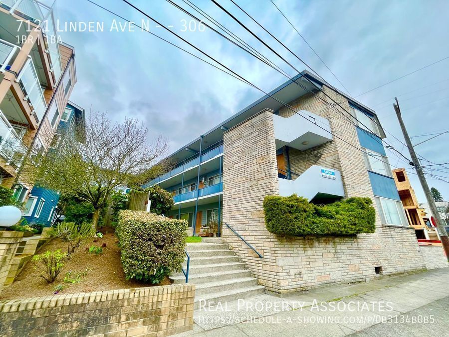 Primary Photo - 7121 Linden Ave N