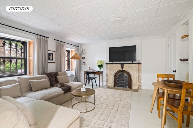 Building Photo - 397 3rd St.