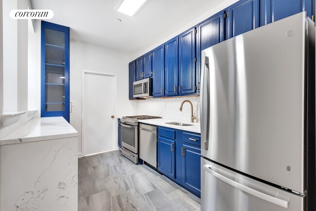 Foto del edificio - 125 E 101st St
