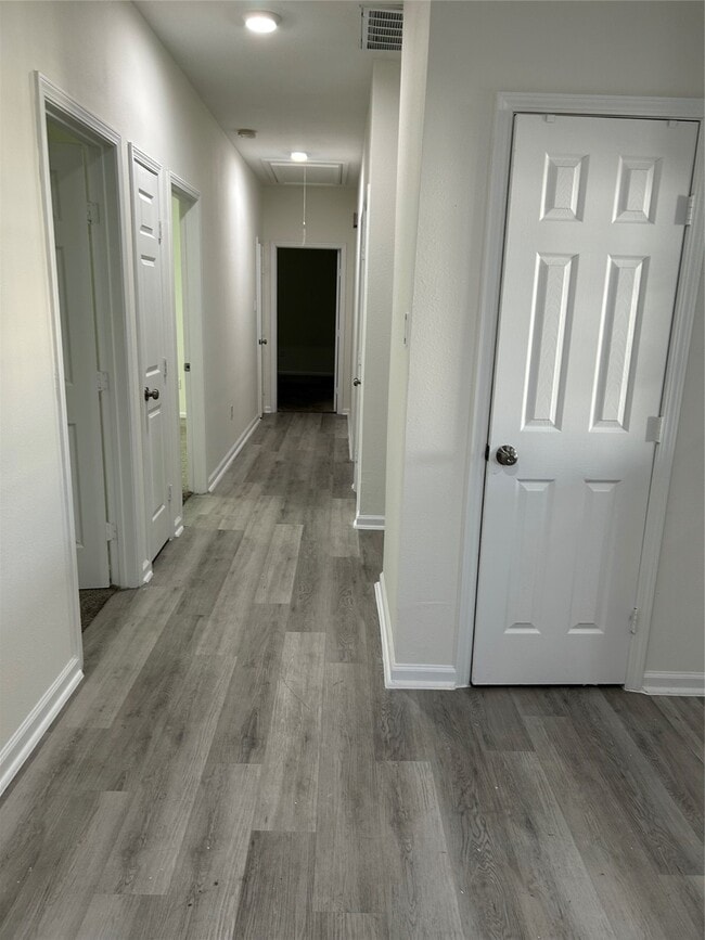 Foto del edificio - 10906 Southview St